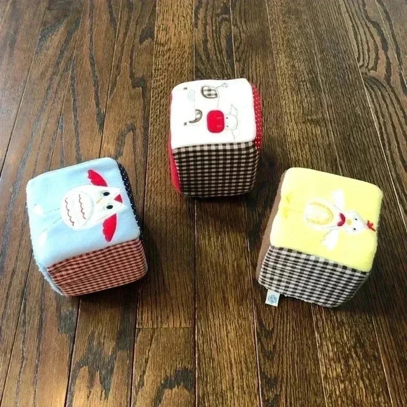 Pottery Barn Kids Farm Animal Plush Rattle Blocks Set - EUC - Picture 6 of 9